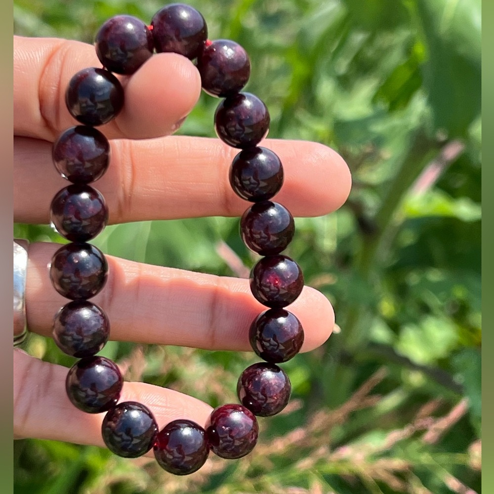 Red Garnet 10mm beaded Bracelet